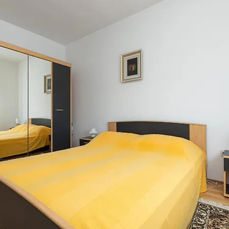 Apartamento Vlado *